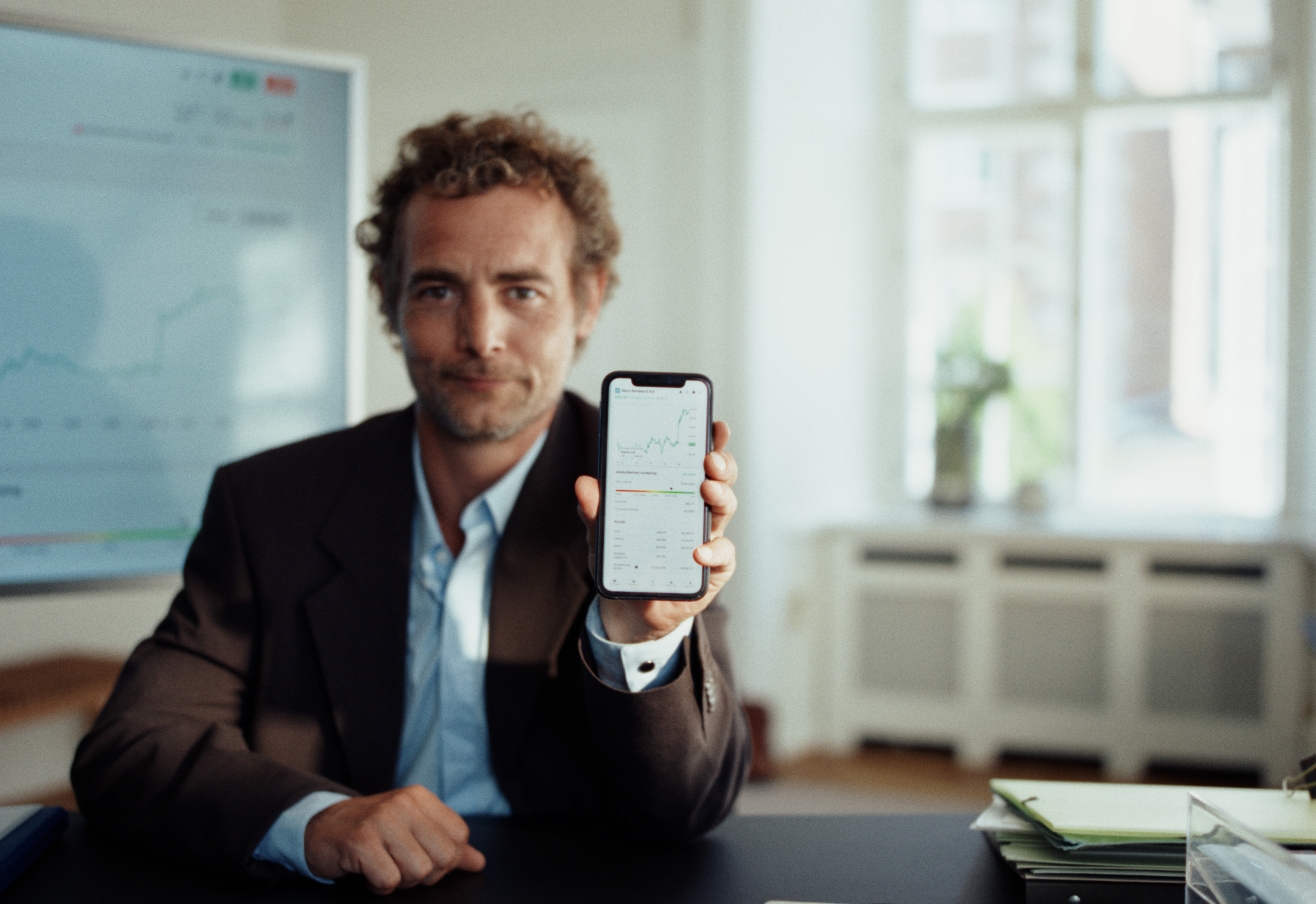 SaxoBank_2500_GRADE_20250909_4608x3164_ProRes4444.01_00_10_09.Still004